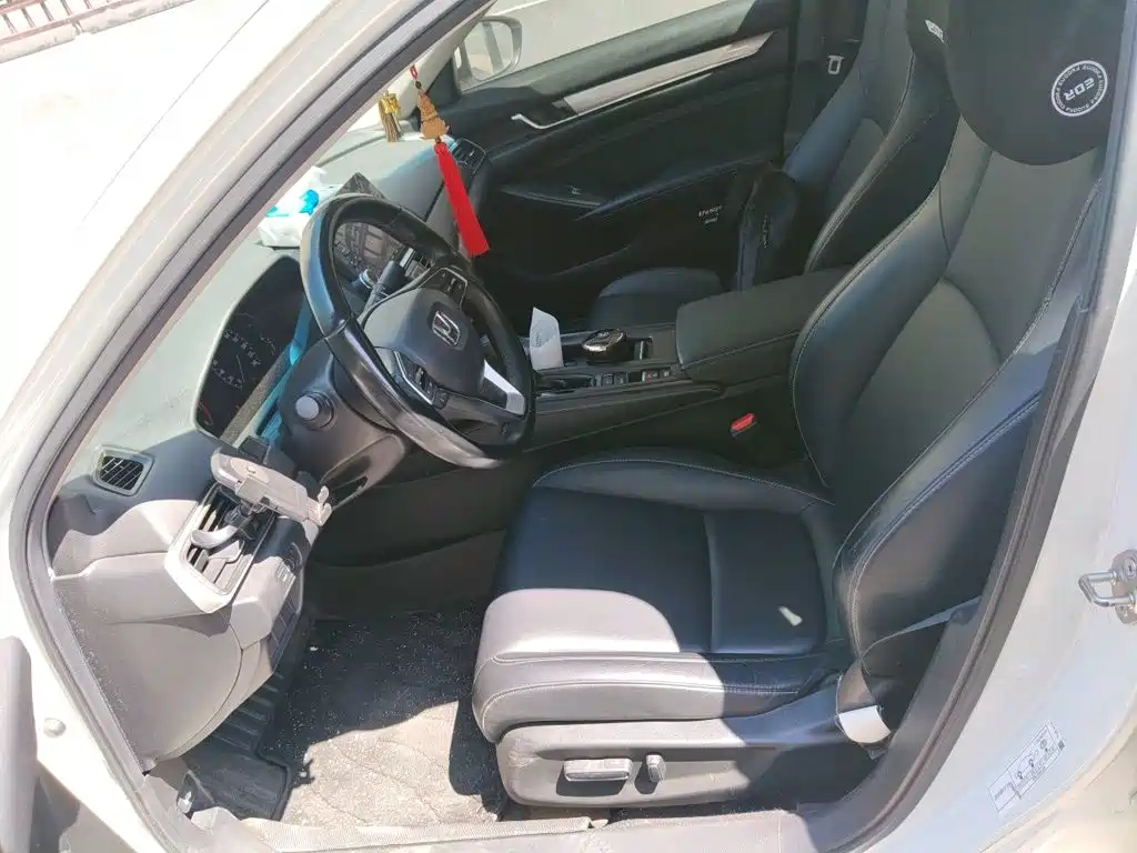 Honda Inspire — миниатюра 11