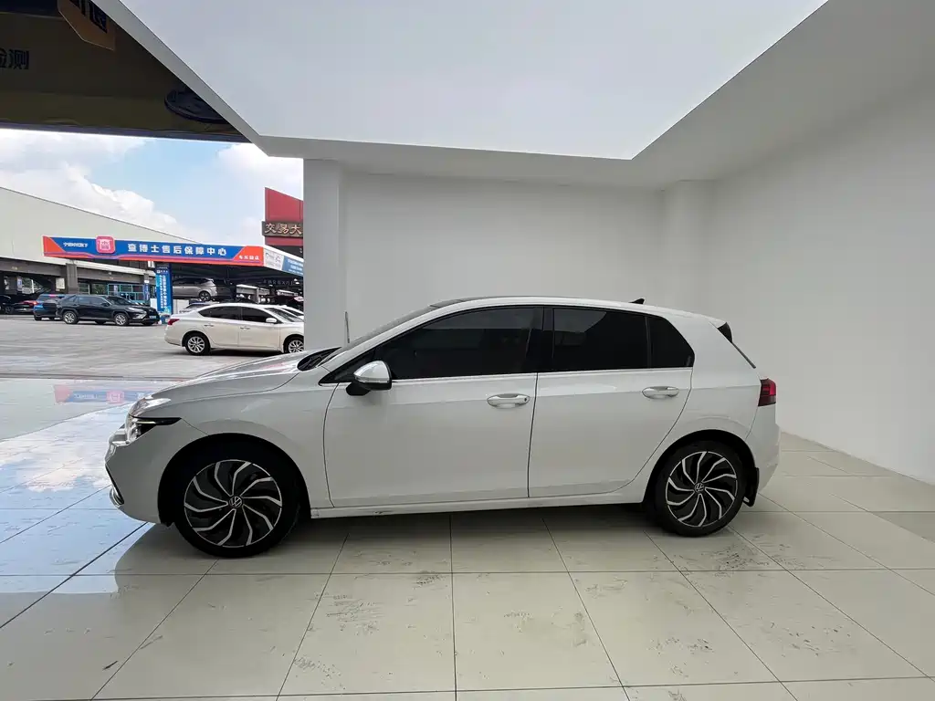 Volkswagen Golf — миниатюра 4