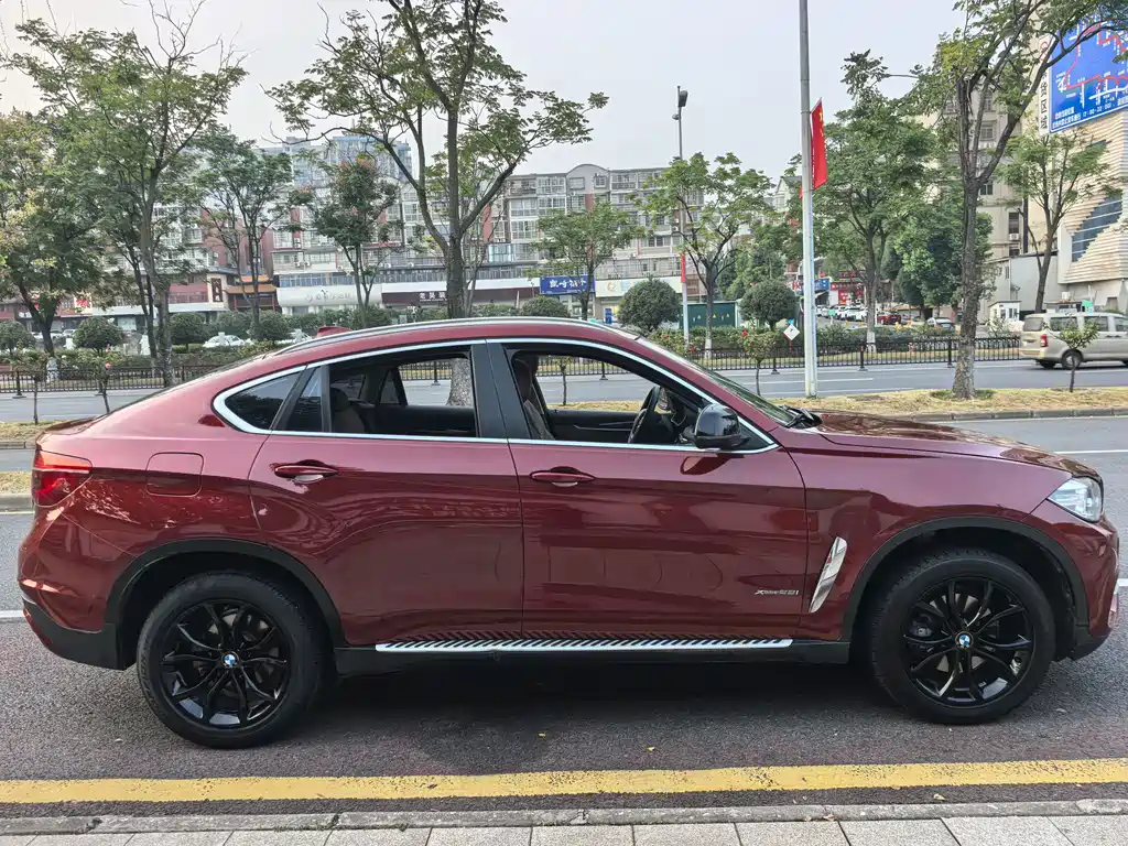 BMW X6 — миниатюра 4