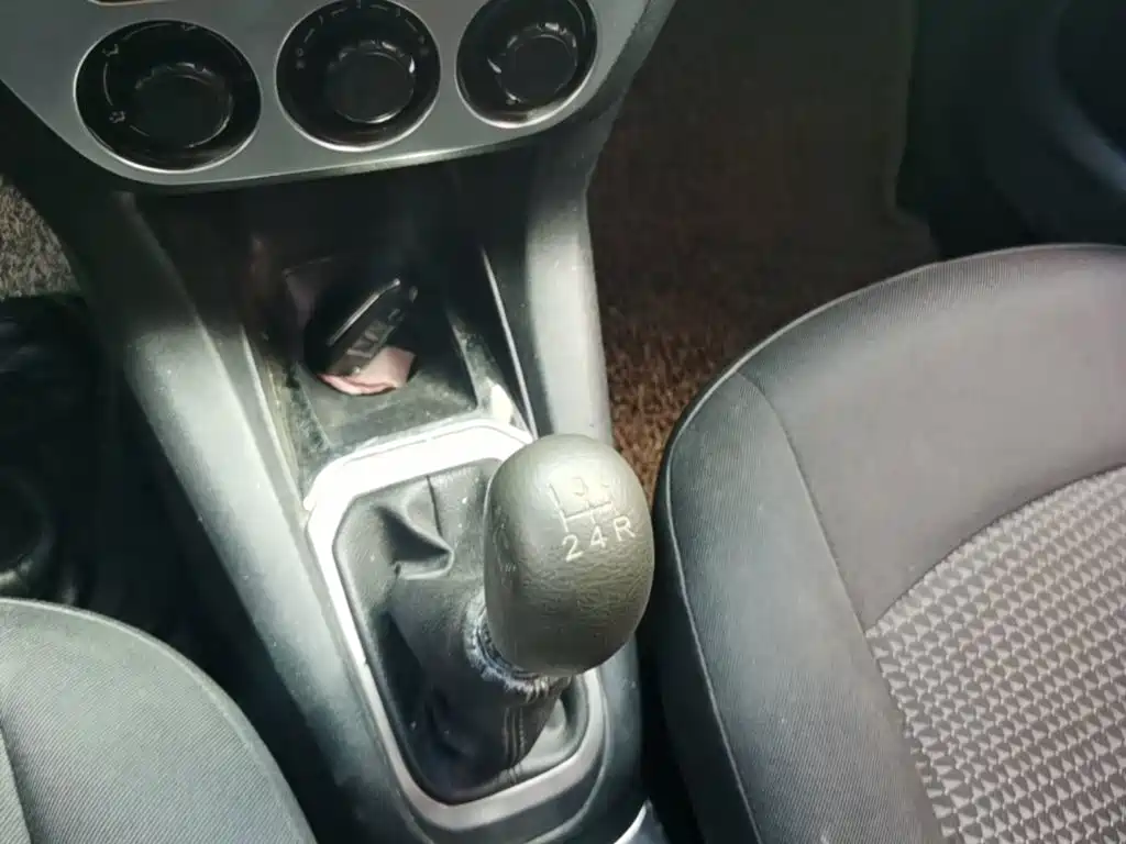Peugeot 301 — миниатюра 19