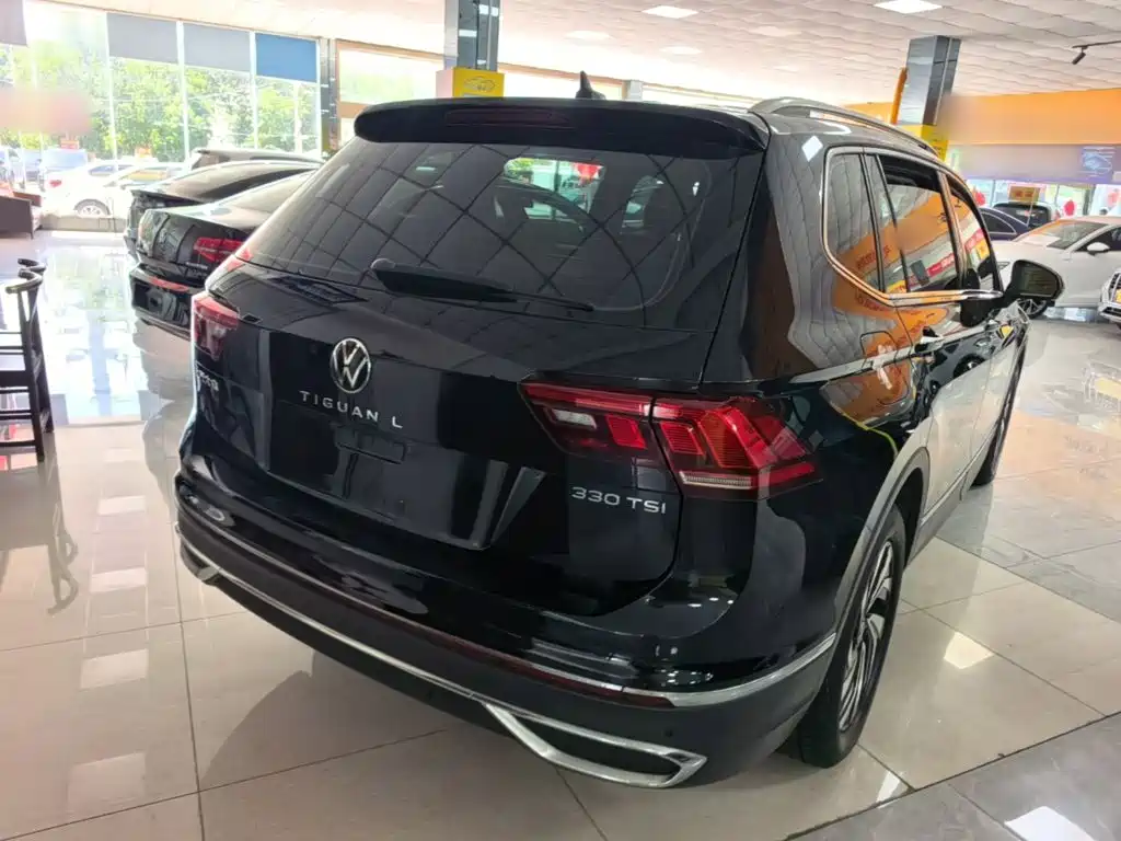 Volkswagen Tiguan L — миниатюра 7