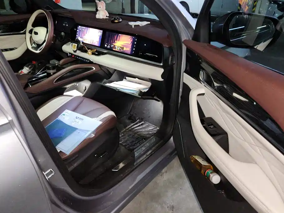 Geely Xingyue L — миниатюра 8