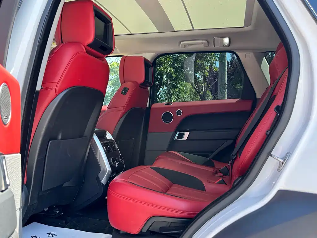 Land Rover Sport — миниатюра 13