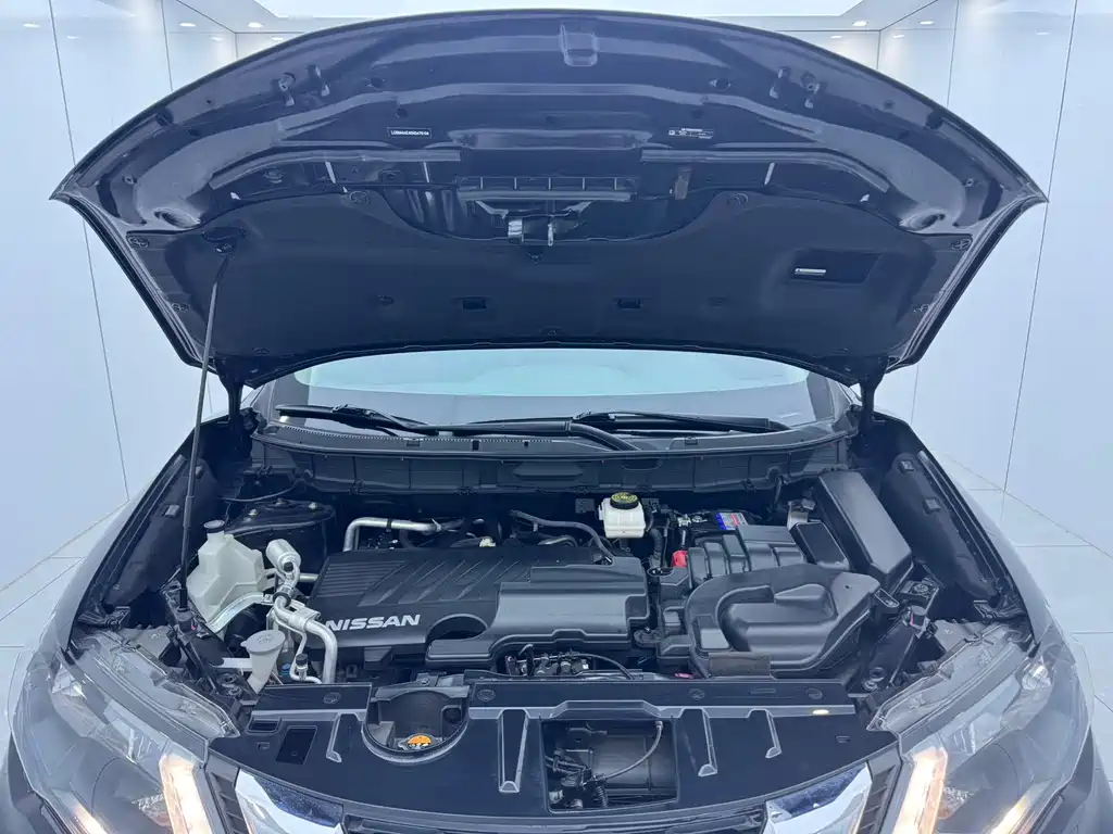 Nissan X-Trail — миниатюра 16