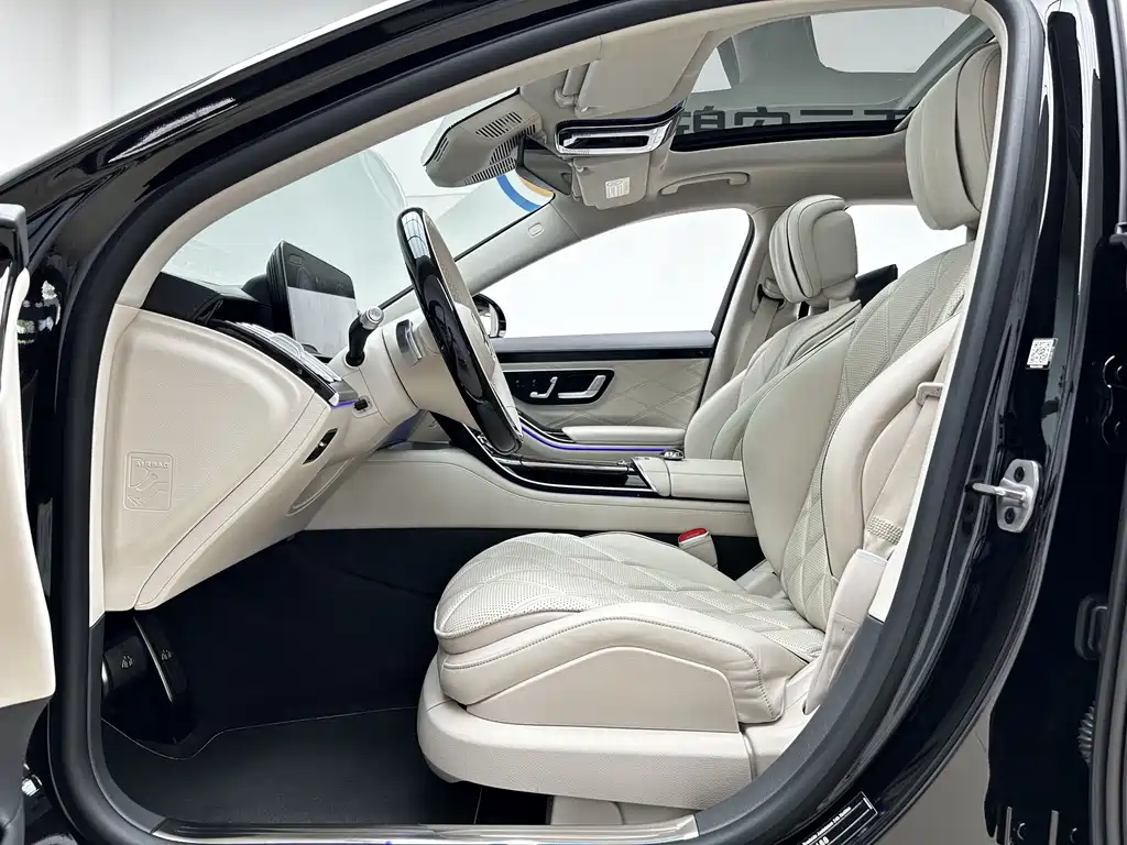 Mercedes-Benz S-Class — миниатюра 6