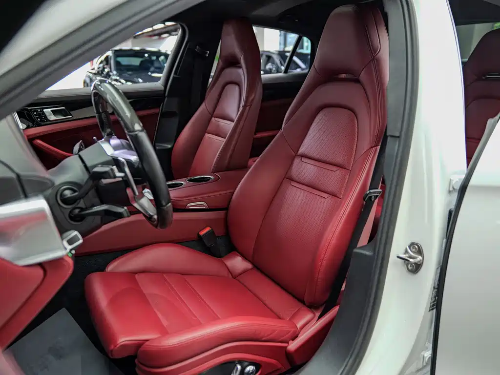 Porsche Panamera — миниатюра 9