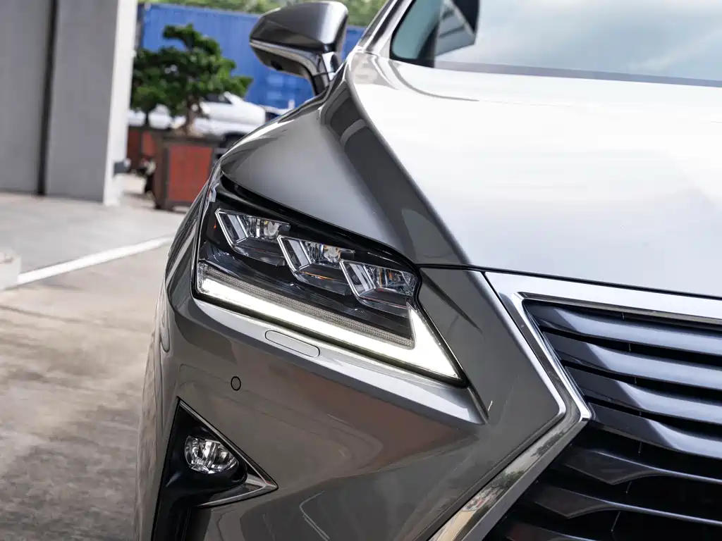 Lexus RX — миниатюра 6