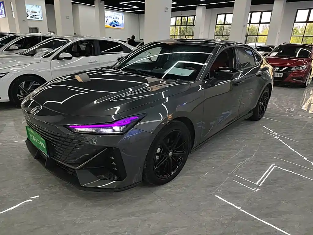 Changan UNI-V