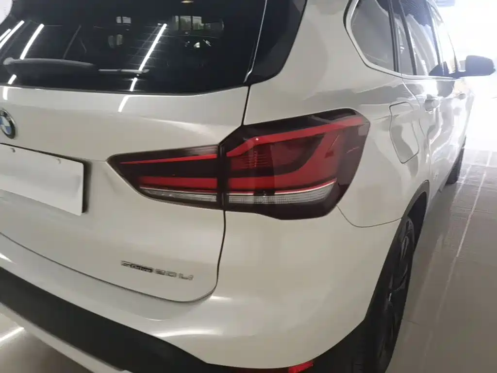 BMW X1 — миниатюра 8