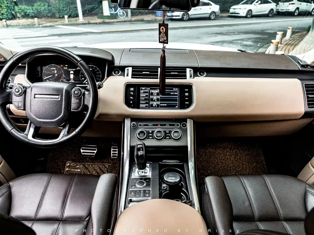 Land Rover Sport — миниатюра 5