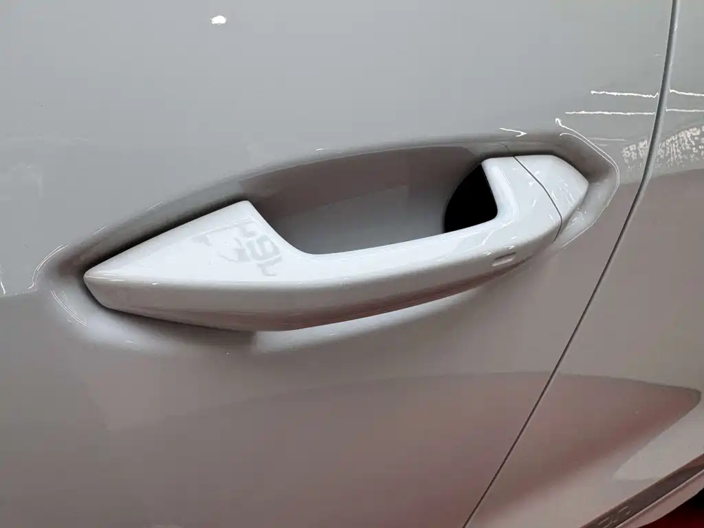 Audi Q4 e-tron — миниатюра 35