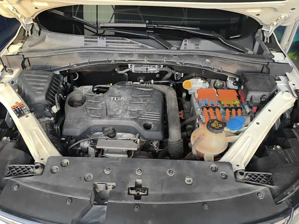 Roewe RX5 New Energy — миниатюра 20
