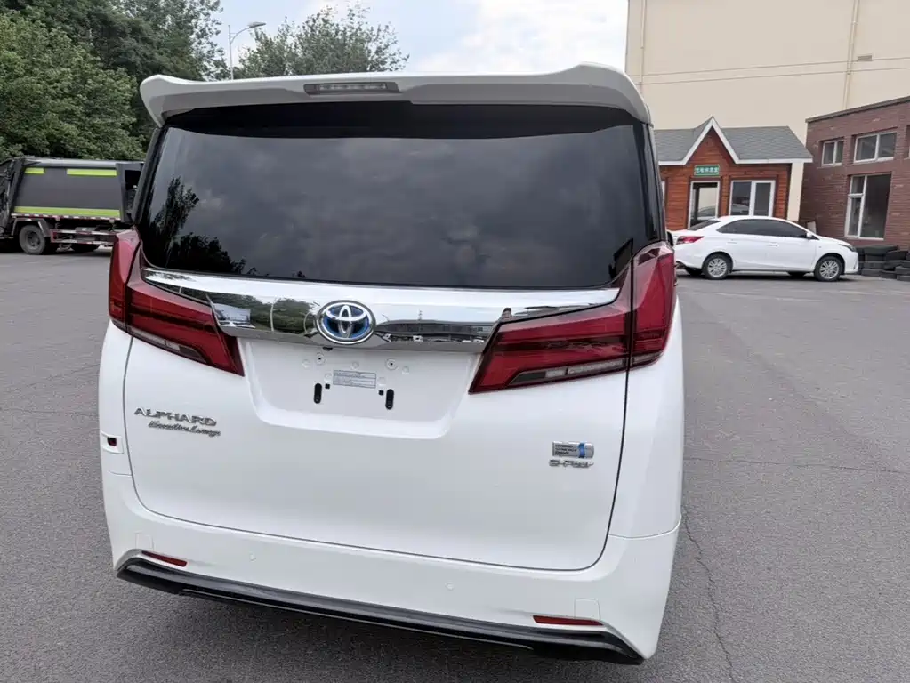 Toyota Alphard 2019 2.5L Luxury