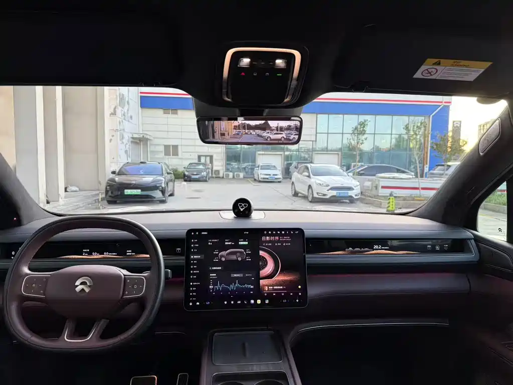 NIO ES8 — миниатюра 9