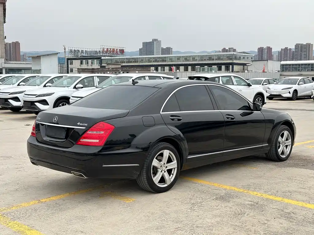 Mercedes-Benz S-Class — миниатюра 10