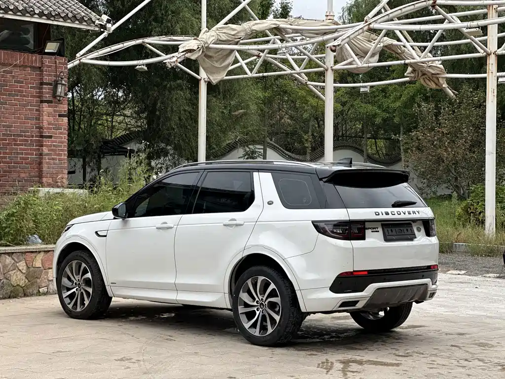 Land Rover Discovery Sport — миниатюра 6