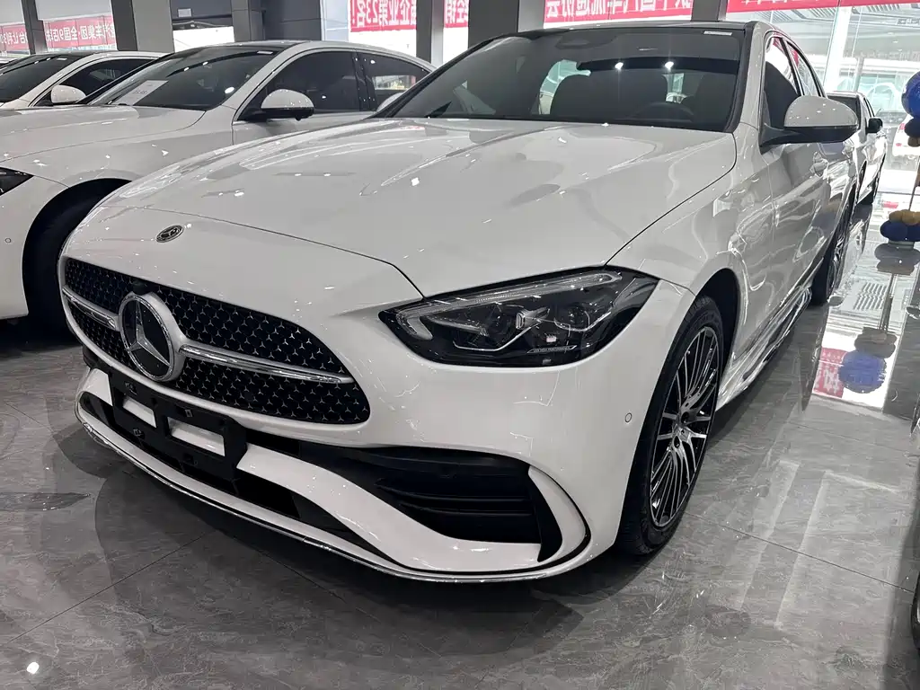 Mercedes-Benz C-Class 2023