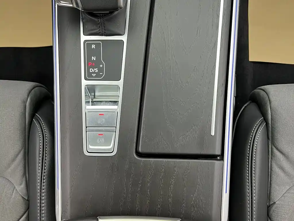 Audi A6L — миниатюра 29
