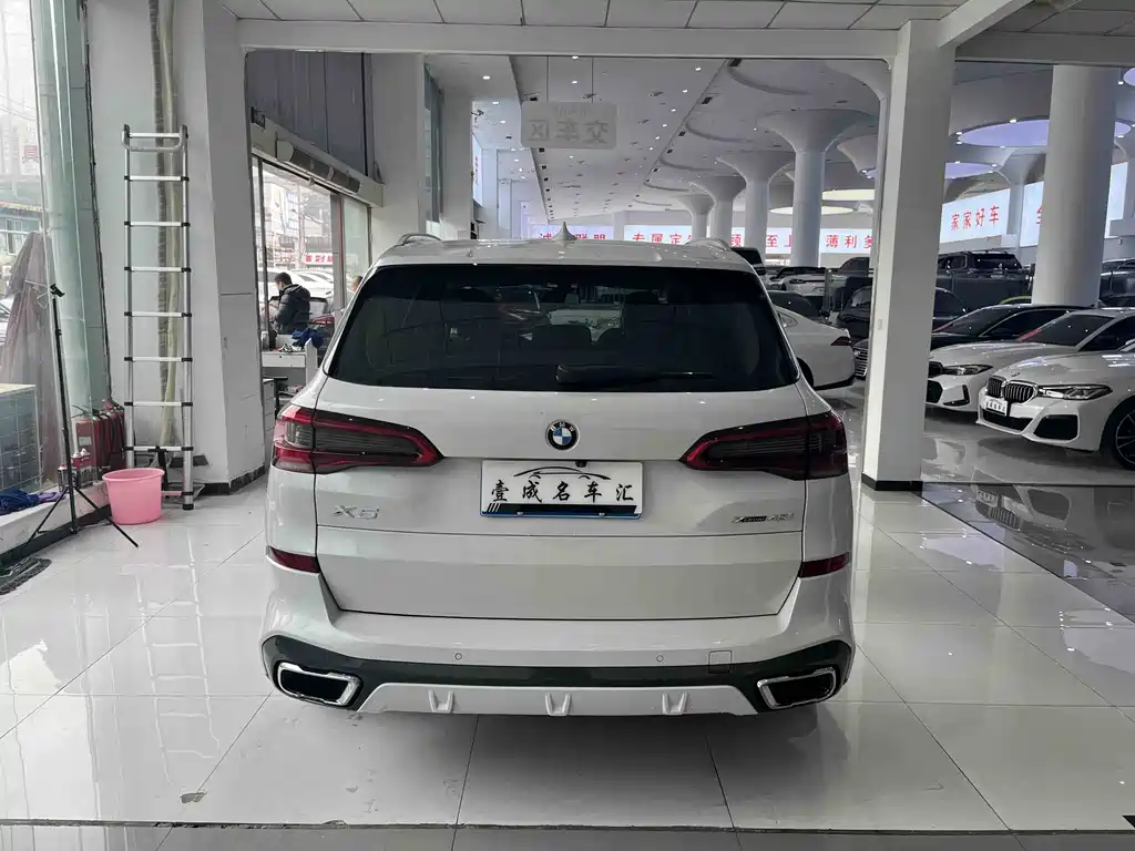 BMW X5 2019 xDrive40i M Sport