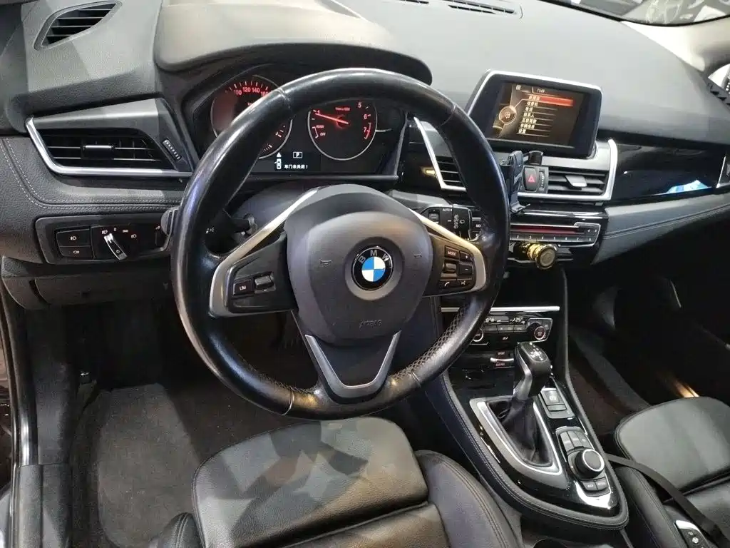 BMW 2 серии 2 2015 218i Sport