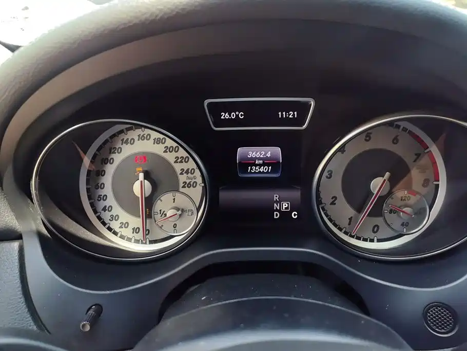 Mercedes-Benz GLA — миниатюра 14
