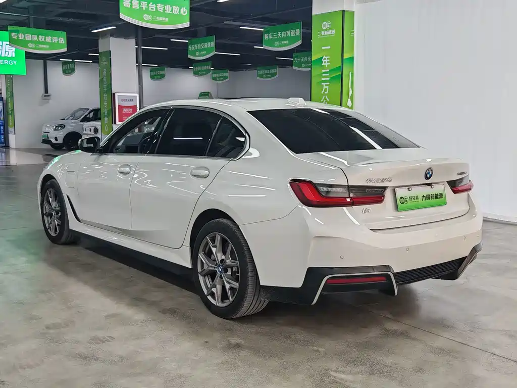 BMW i3 — миниатюра 4
