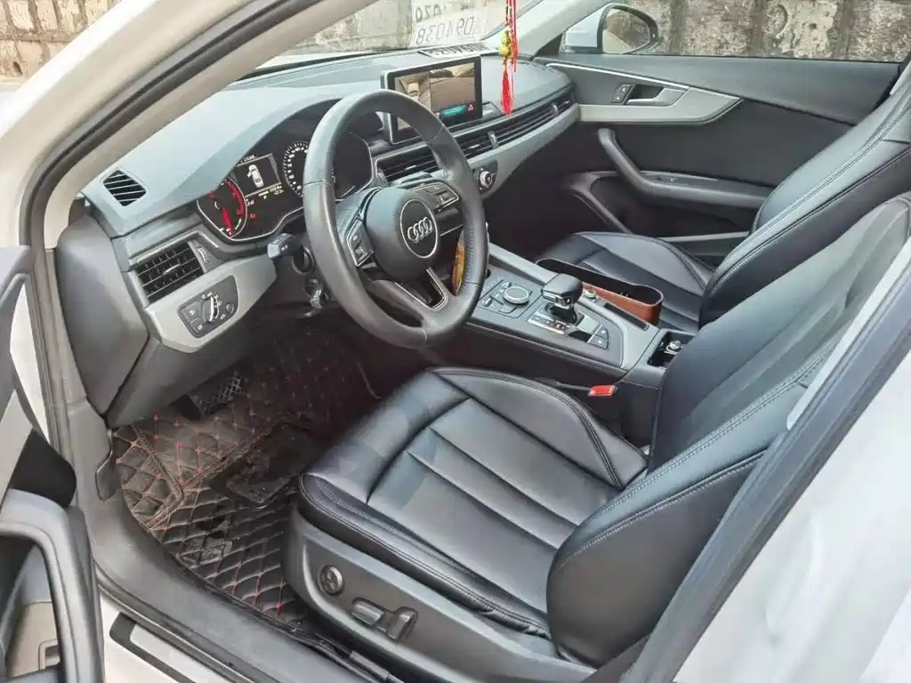 Audi A4L 2017 Plus 40 TFSI