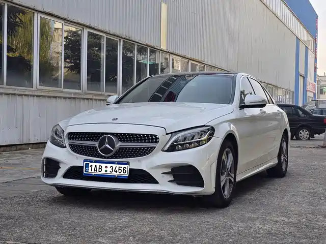 MERCEDES BENZ C CLASS