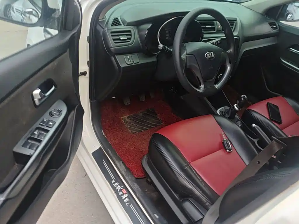 Kia K2 — миниатюра 16