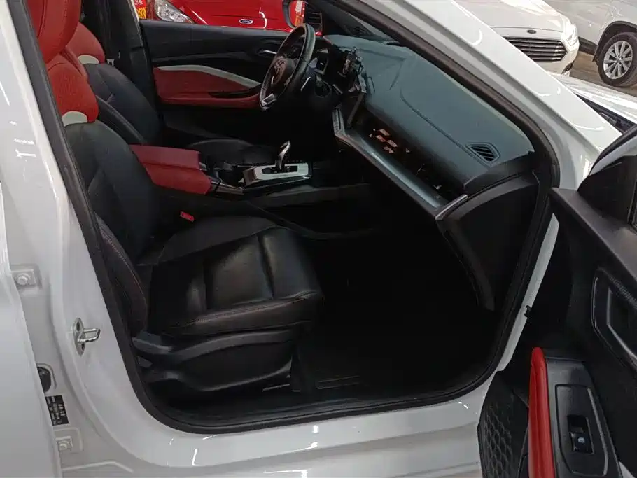 MG 5 2022 300TGI DCT