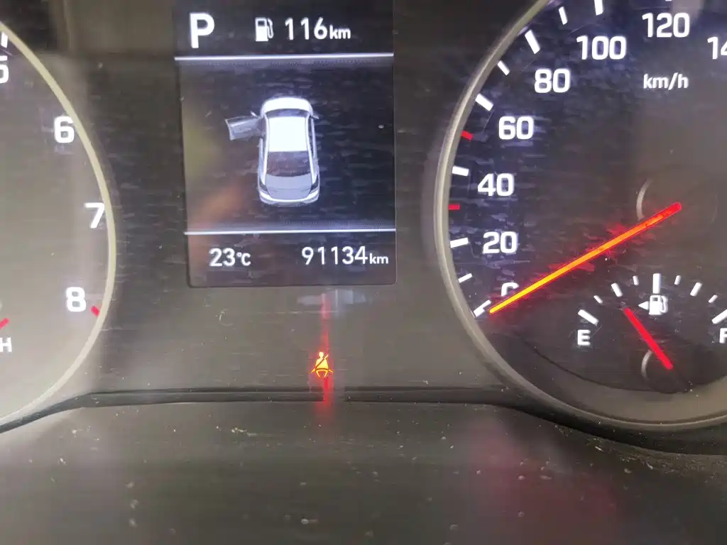Hyundai Elantra — миниатюра 9