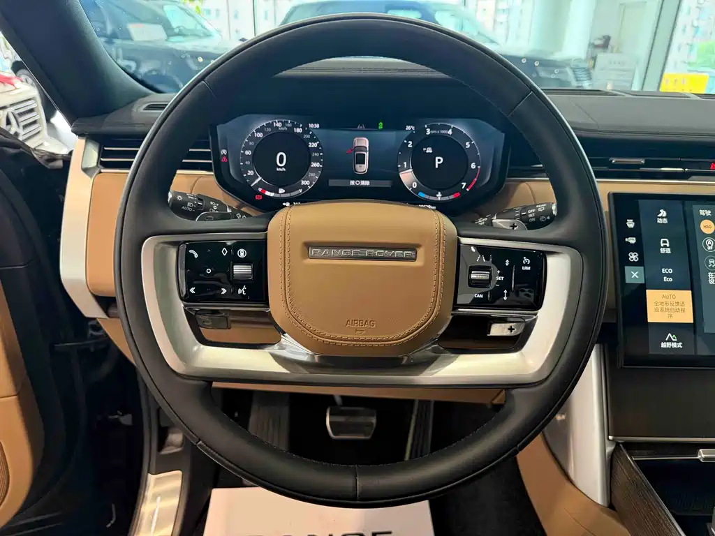 Land Rover Range Rover 2025 3.0 L6 400PS Long Wheelbase