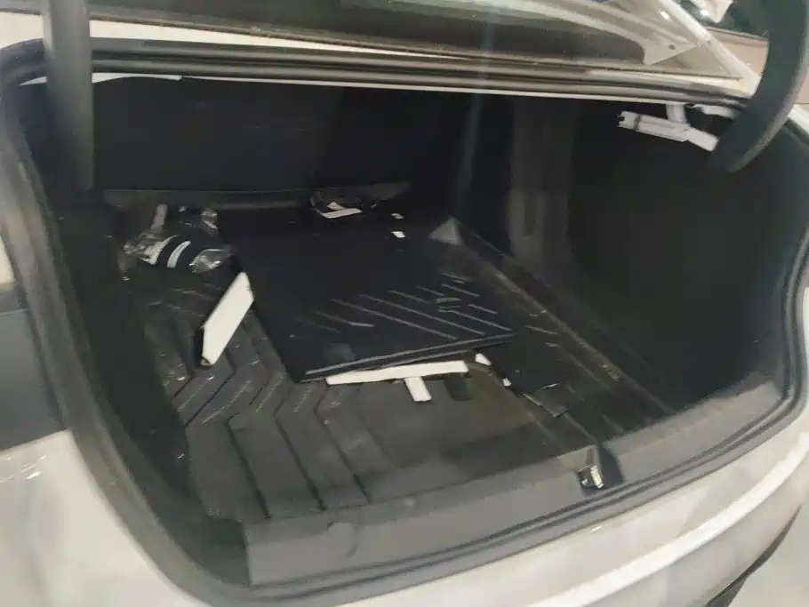 BYD Seal 05 DM-i — миниатюра 4