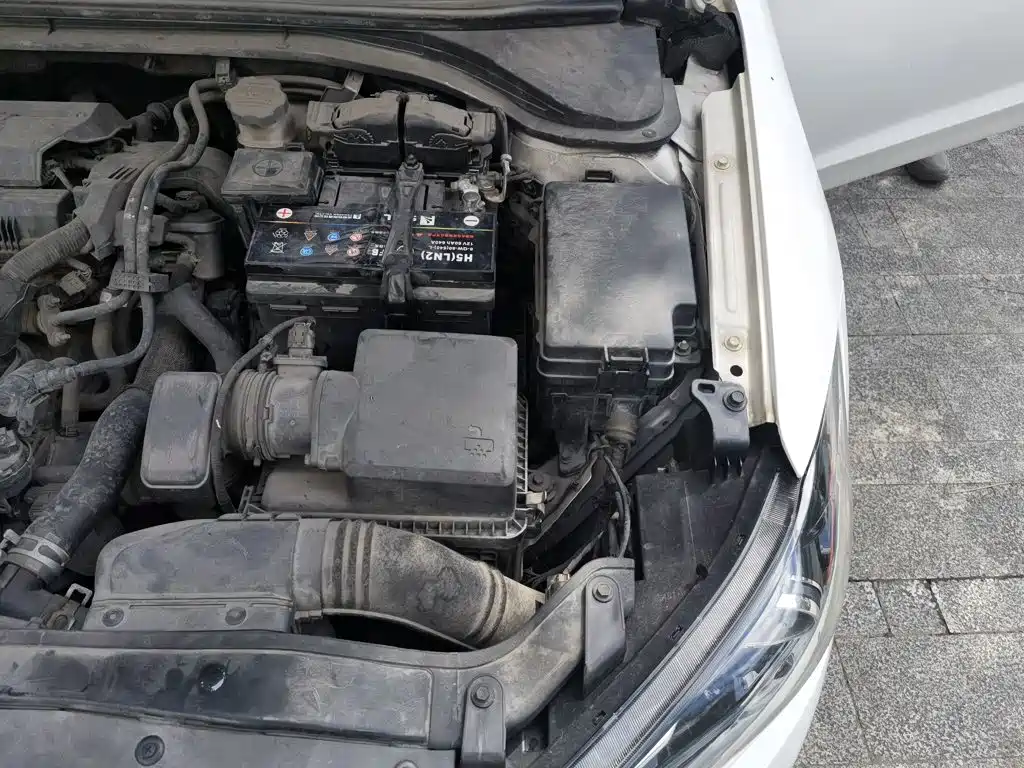 Hyundai Elantra — миниатюра 22