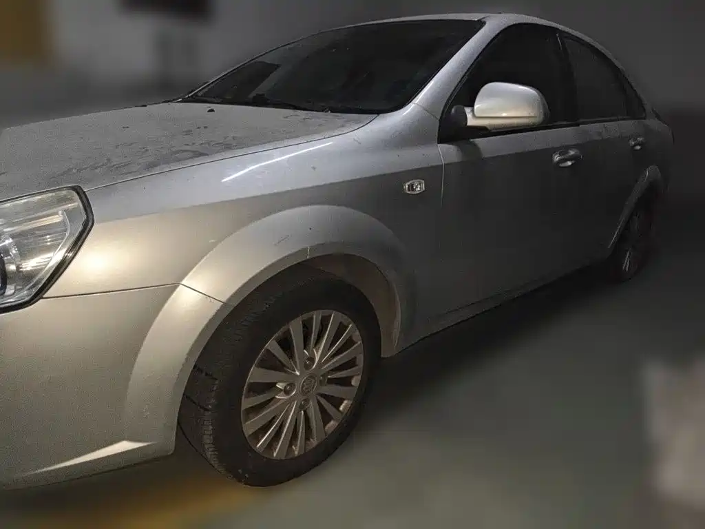 Buick Excelle — миниатюра 2