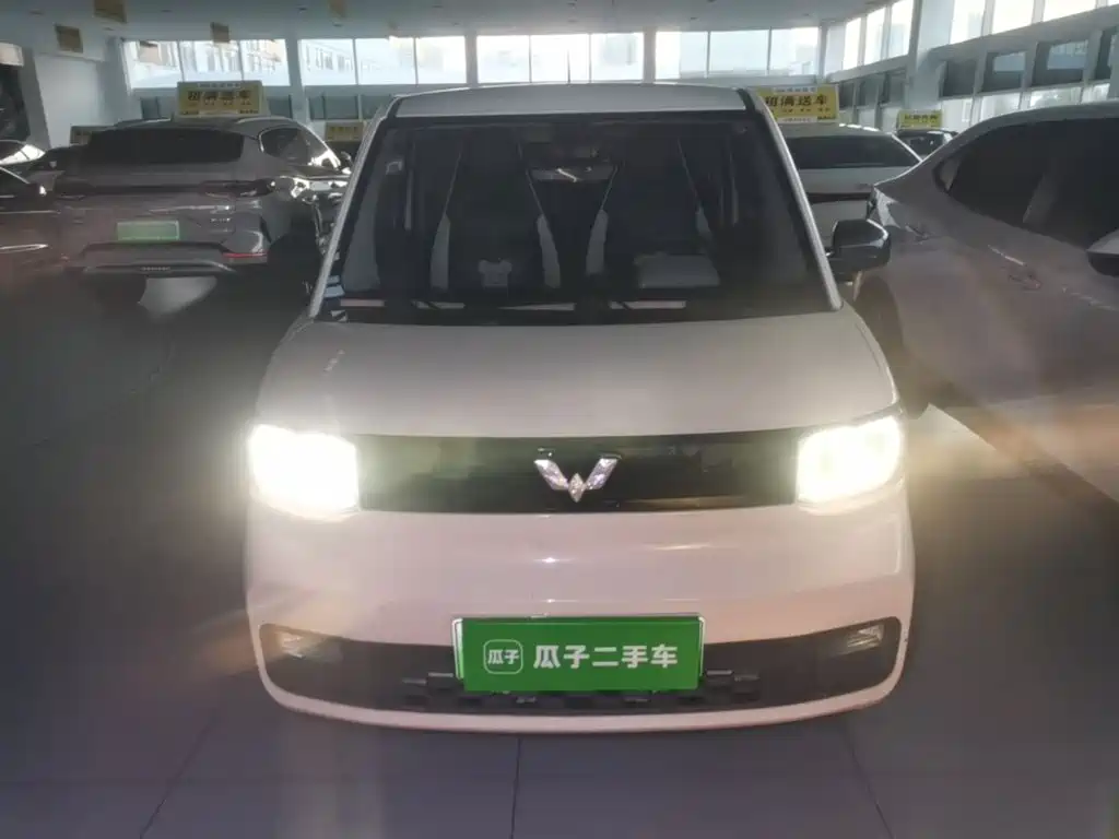 Wuling MINIEV — миниатюра 3