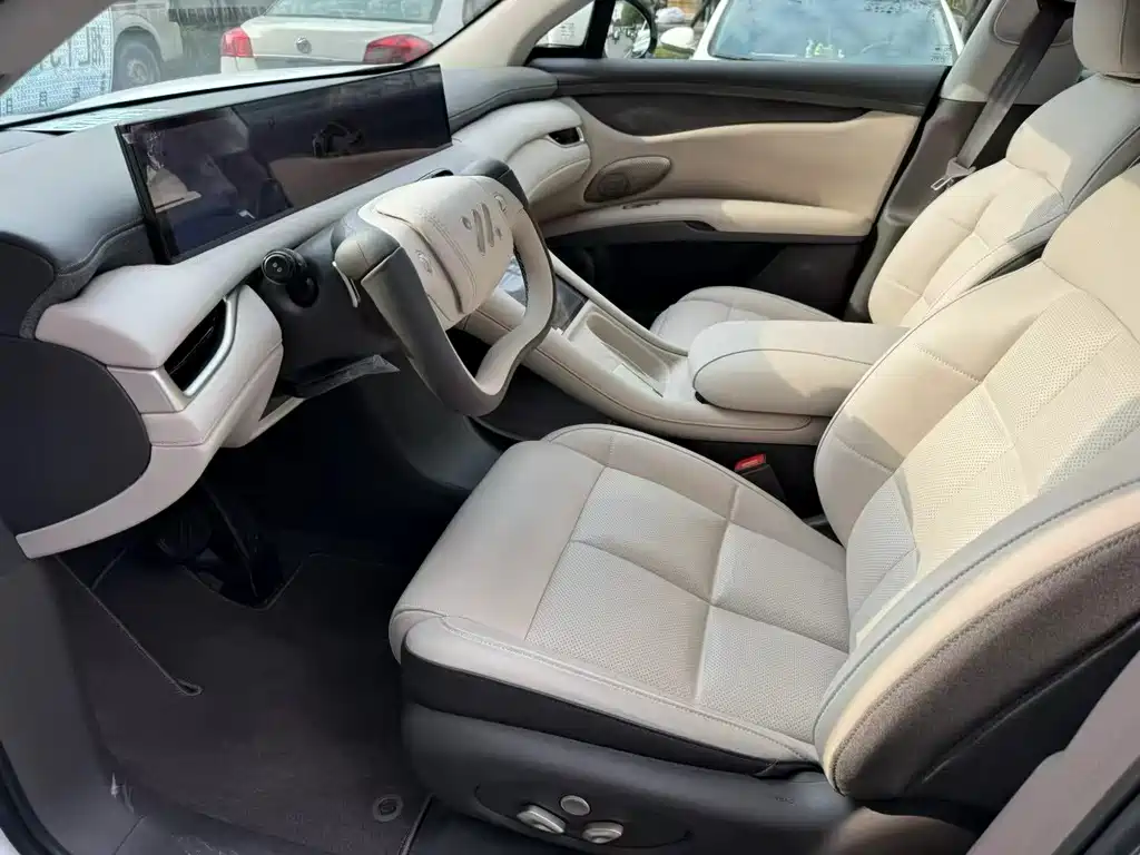IM Motors LS6 2025 Smart Drive