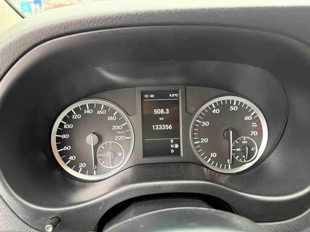 Mercedes-Benz Vito — миниатюра 16