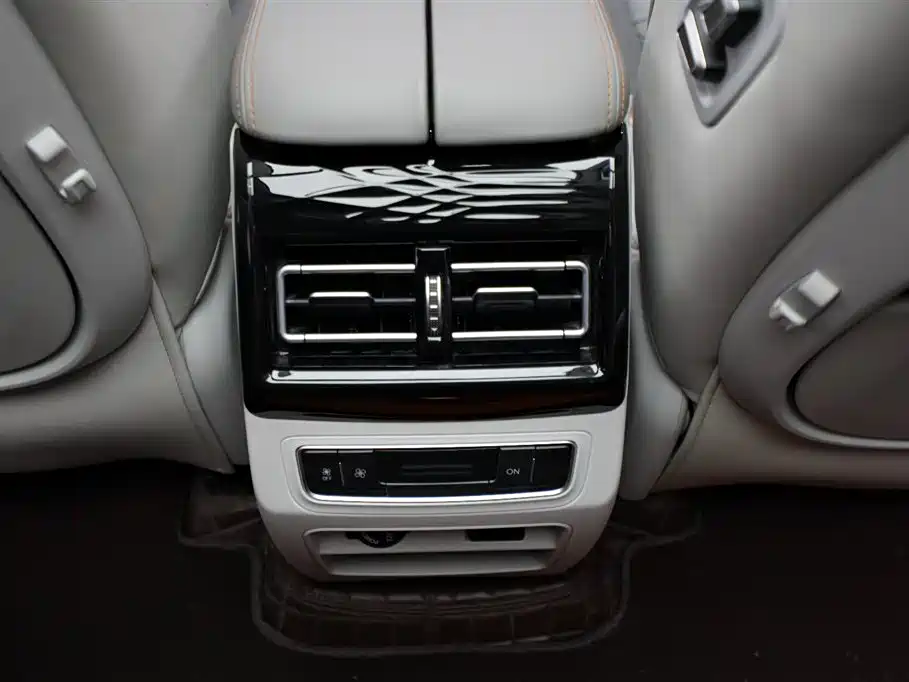 DONGFENG POPULAR YACHTS