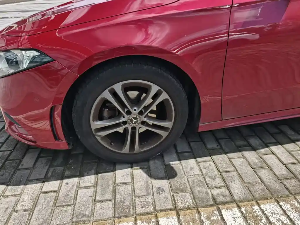 Mercedes-Benz A-Class — миниатюра 3