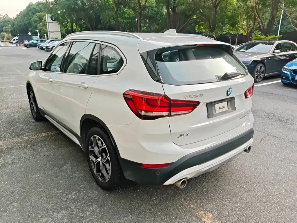 BMW X1 — миниатюра 6