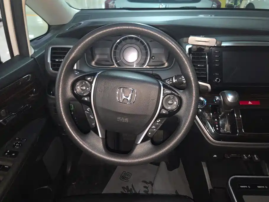 Honda Odyssey — миниатюра 15