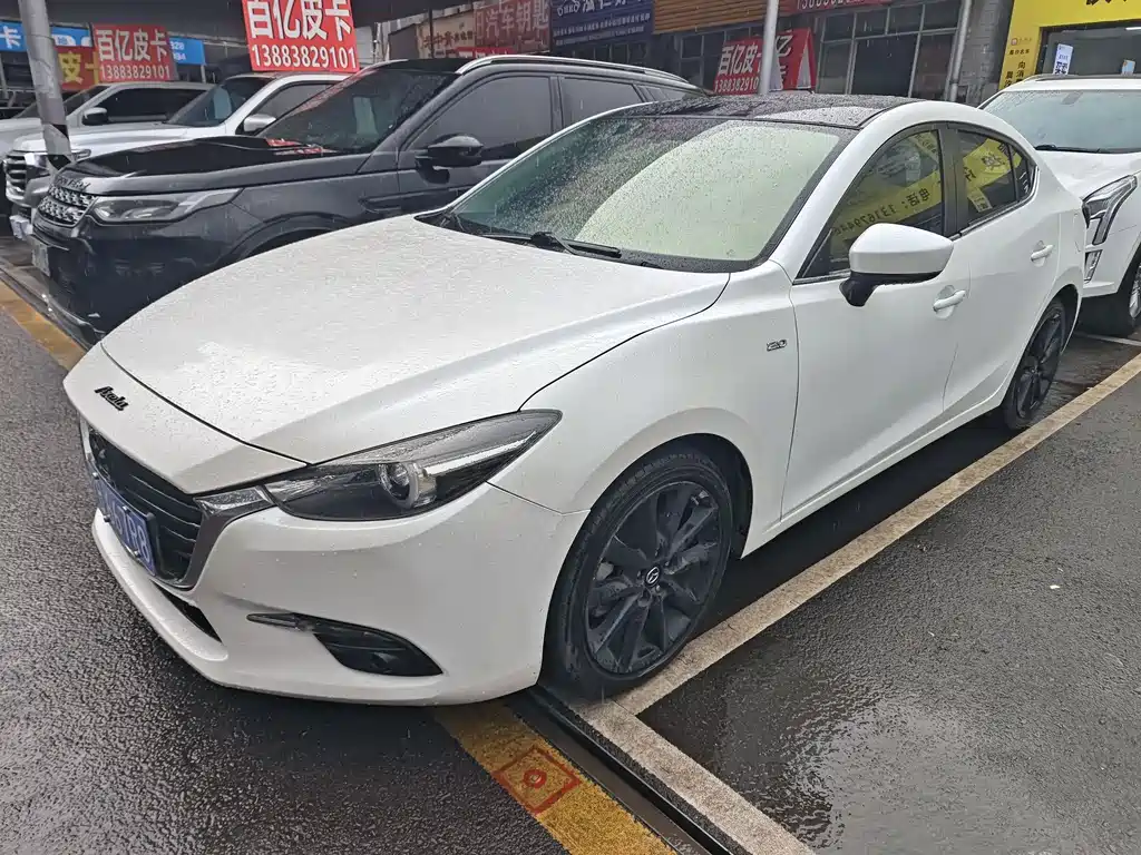 Mazda 3 Axela 2018