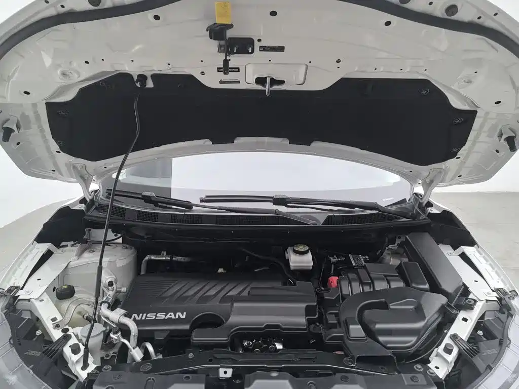 Nissan Qashqai — миниатюра 6