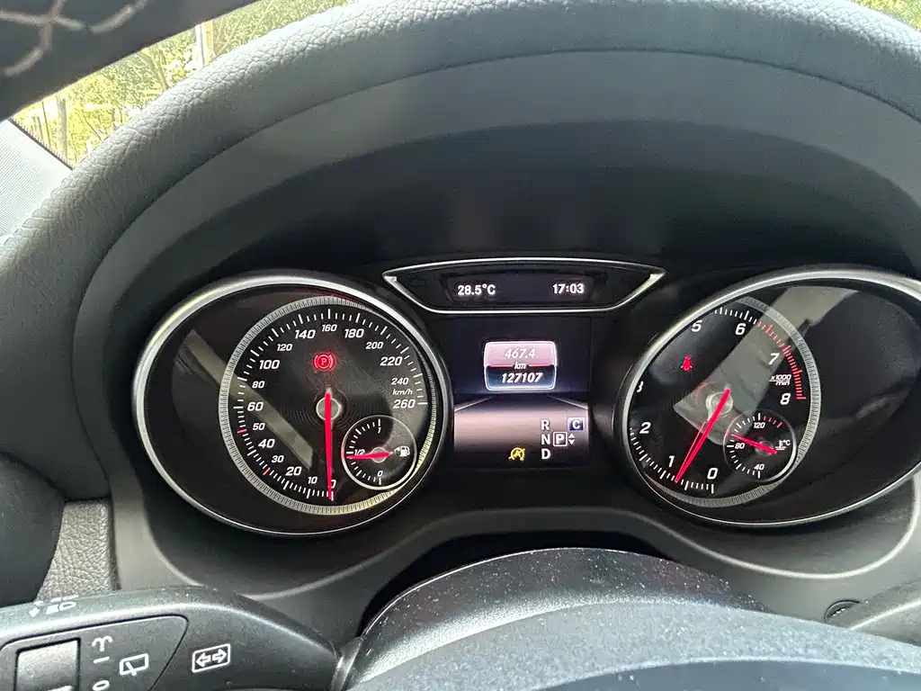 Mercedes-Benz GLA — миниатюра 20