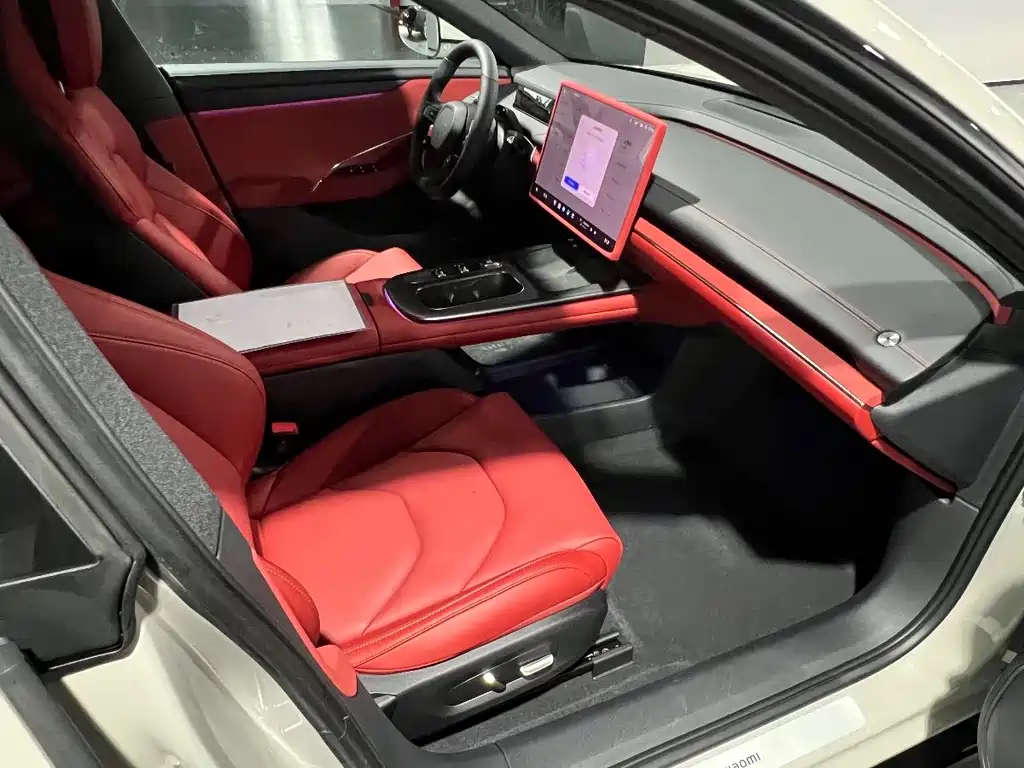 XIAOMI CAR XIAOMI SU7