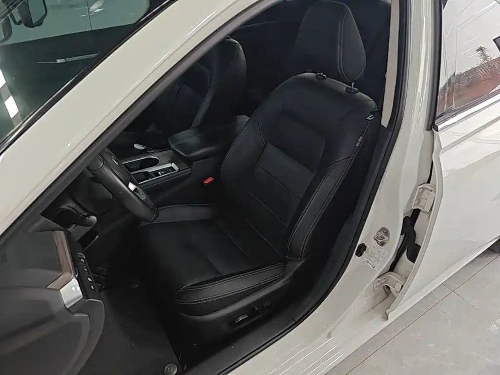 Nissan Teana — миниатюра 15