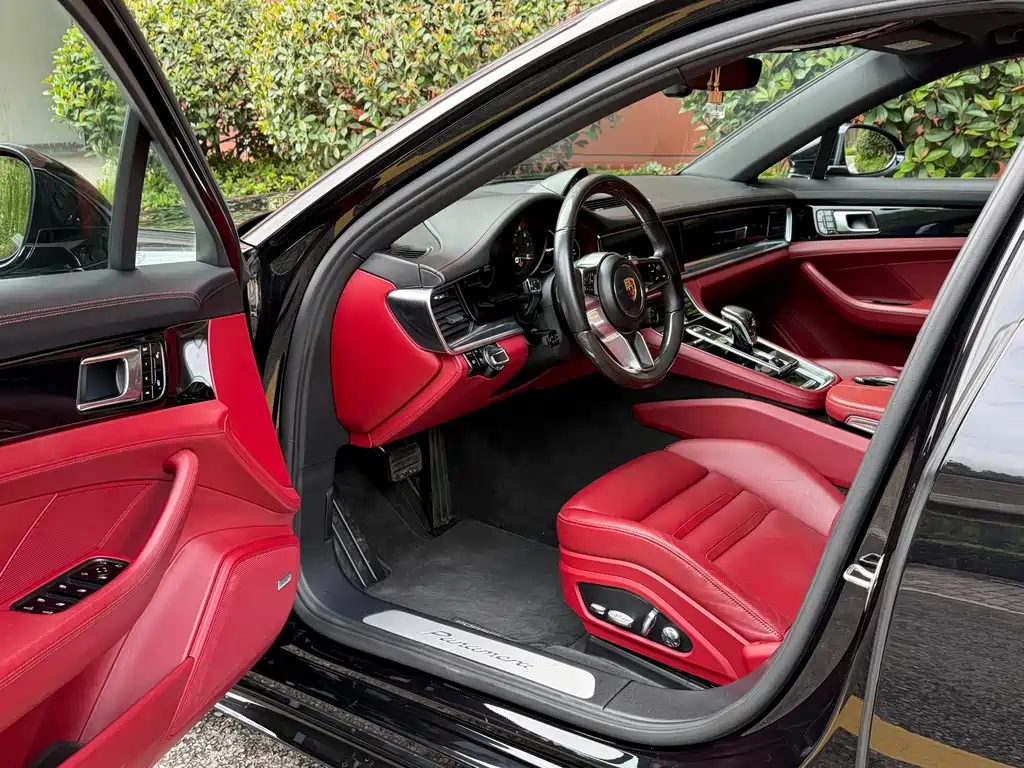 Porsche Panamera — миниатюра 4