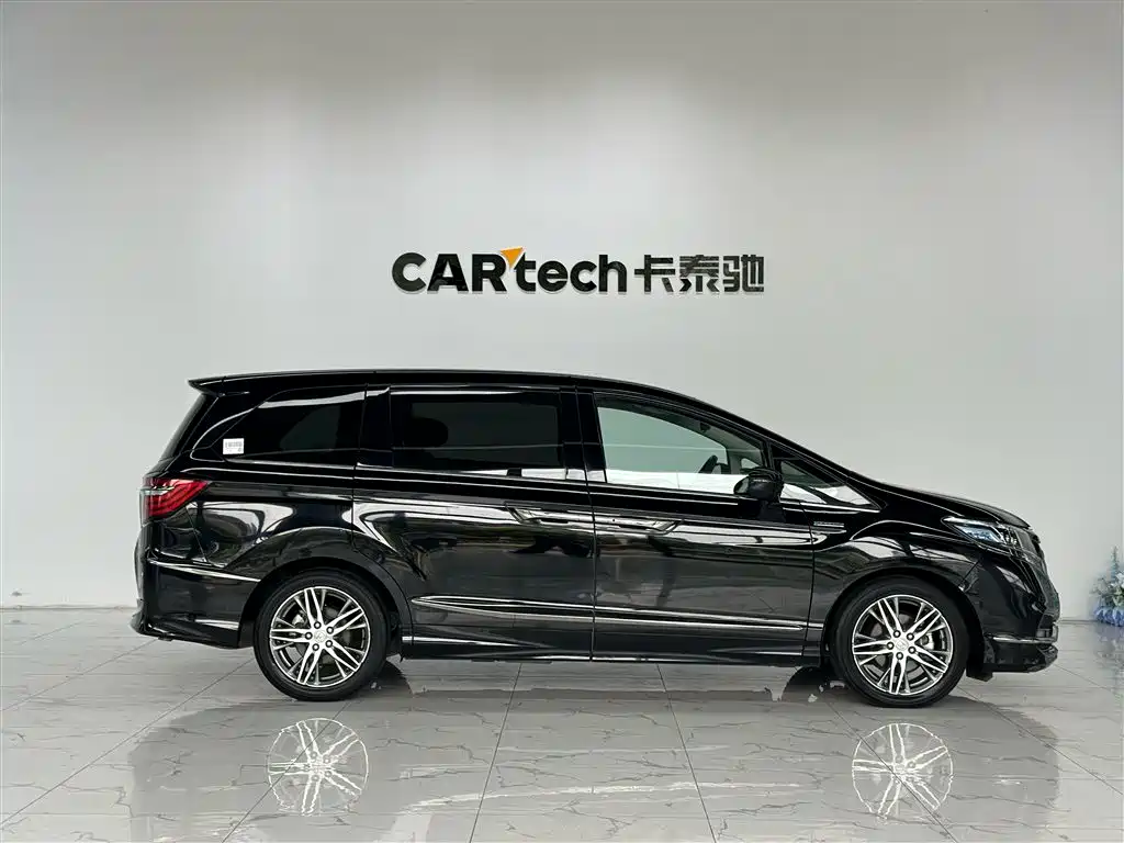Honda Elysion 2019 2.0L Luxury