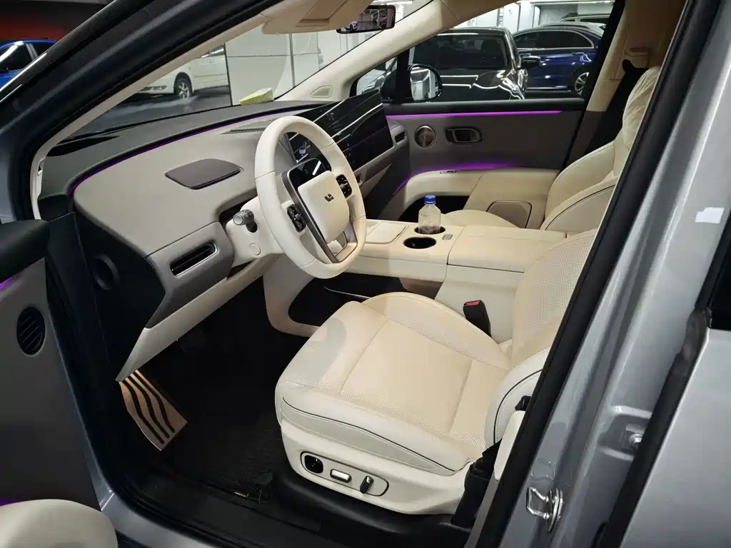 Li Auto Li i8 — миниатюра 14